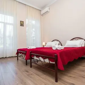 Апартаменты Near The Opera, Тбилиси